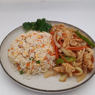 ⁶⁶ Chop Suey Porco