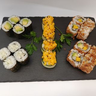 ⁴²¹ Combinado vegetarian 20pcs