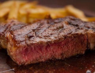 Infantil de bife  alcatra com Batata Frita