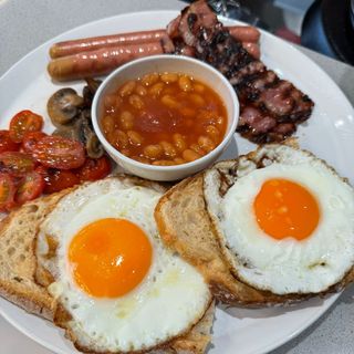 English Breakfast