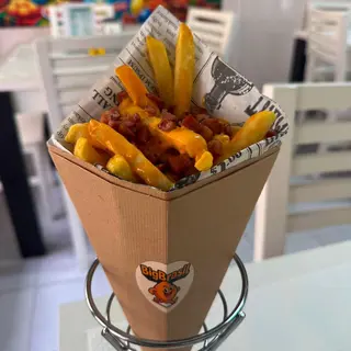 Batata com bacon e cheddar