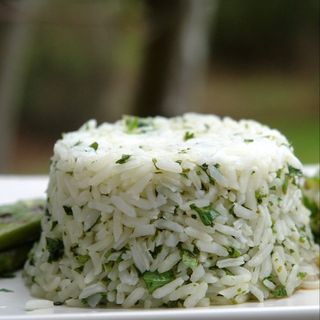 arroz basmati com limão e coentros