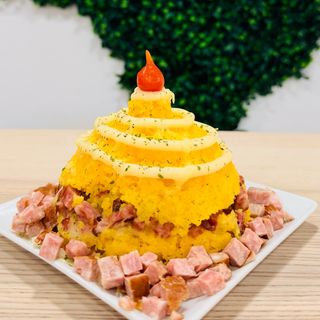 Cuscuz com Calabresa