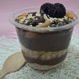 Amor no pote para 4 .