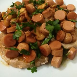 diaria costeleta a salsicheiro
