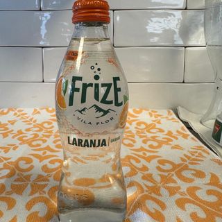 Frize Laranja 