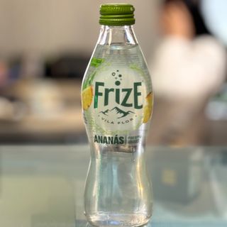 Água Frize Ananás 25cl