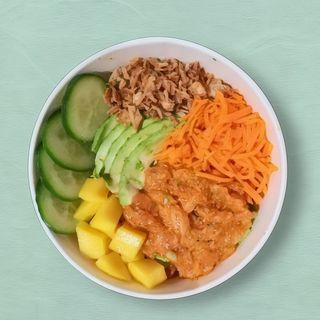 POKE SPICY SALMÃO