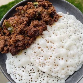 APPAM WITH BEEF ROAST