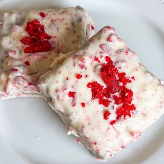 Bombom brownie cravejado