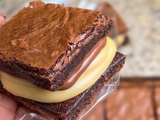 Sanduba de ninho e nutella