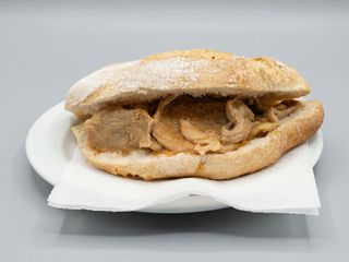 Bifana + Batata + Bebida
