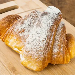 Croissant com Queijo