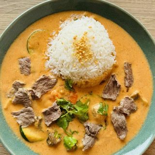 Beef Thai curry rice