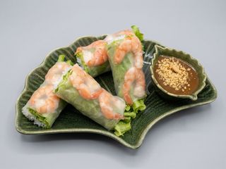 Summer rolls with prawn