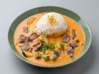 Beef Thai curry rice