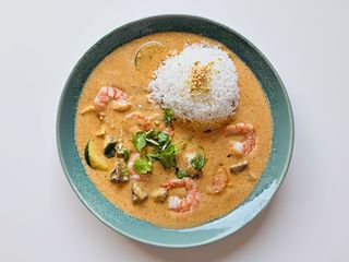 Shrimp Thai curry rice