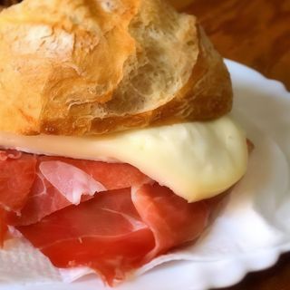 Sandes De Presunto E Queijo