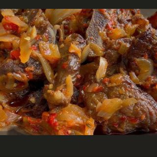 CARNE DE CORDEIRO FRITA