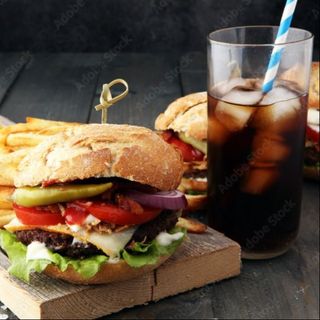 Family cheeseburger menu