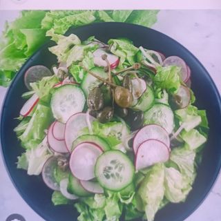 GREEN SALAD