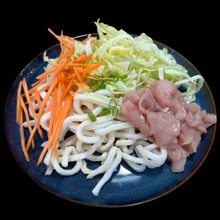 M24-Massa udon frango