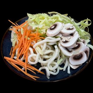 M28-Massa udon vegetais pequena