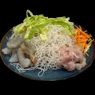 M13-Massa fina com gambas e frango