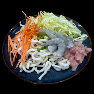 M23-Massa udon gambas e frango