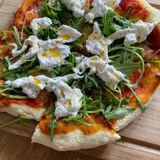 Pizza Mozzarella & Pesto