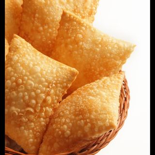 Pastel de Calabresa Mista