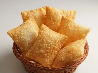 Pastel de Frango c/ Palmito
