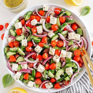 SALADA Greek