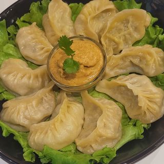 Chicken steam momo