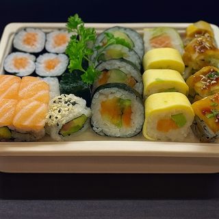 15.MIX SUSHI 20 peças