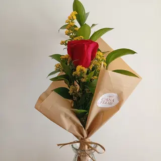 Terno com 01 Rosa