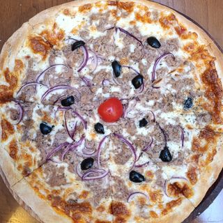Pizza Pescatore