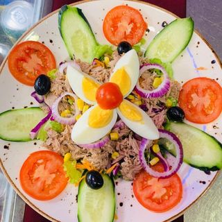 Salada Atum