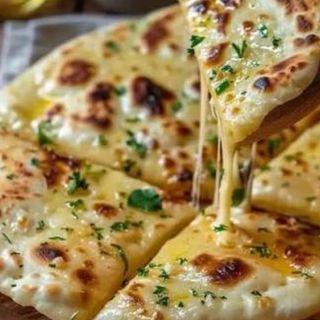 Naan de Queijo