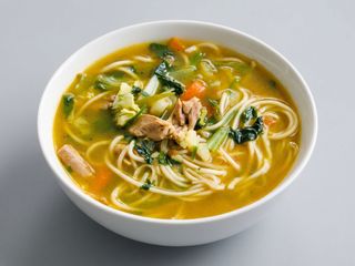 Thukpa de Galinha