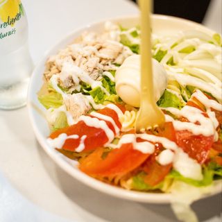 Massa (5 Ingredientes À Escolha) + 1 Molho