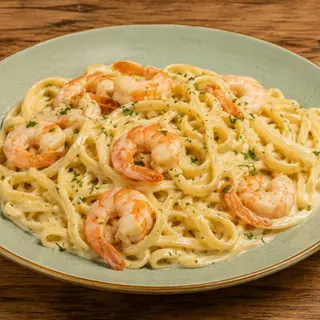 Linguini camarão