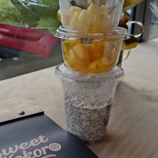 Pudim de Chia com Fruta