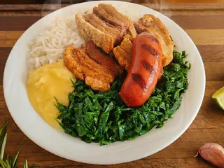 Mega Clássico Mineiro 750g