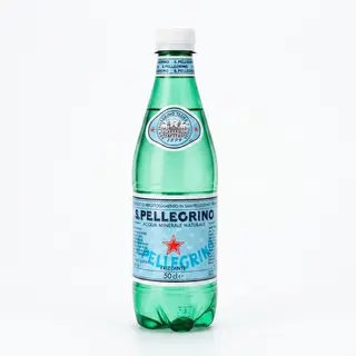 Água com Gás San Pellegrino