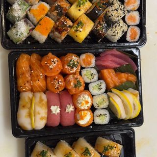 4. Sushi Banzai - 64 uni. (52 frio +12 quente)