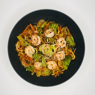 Yakisoba de Camarão