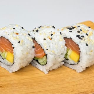 Uramaki California (8 unidades)