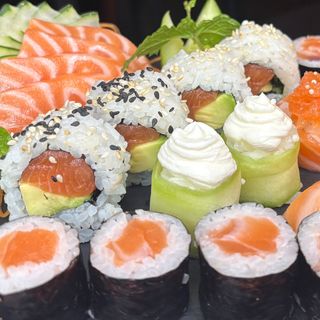 Sushi Kamakura  (22 unidades)