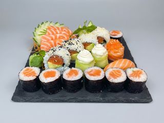 Sushi Kamakura (22 unidades)